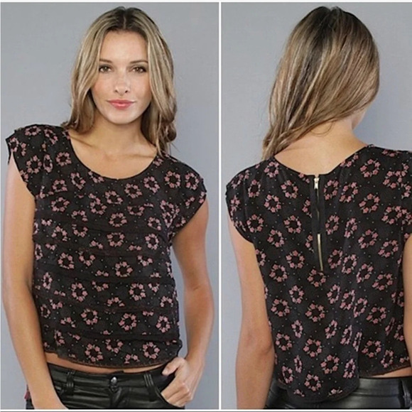 Free People Floral Ruffle Tiered Crop Top Size Small - Picture 12 of 12